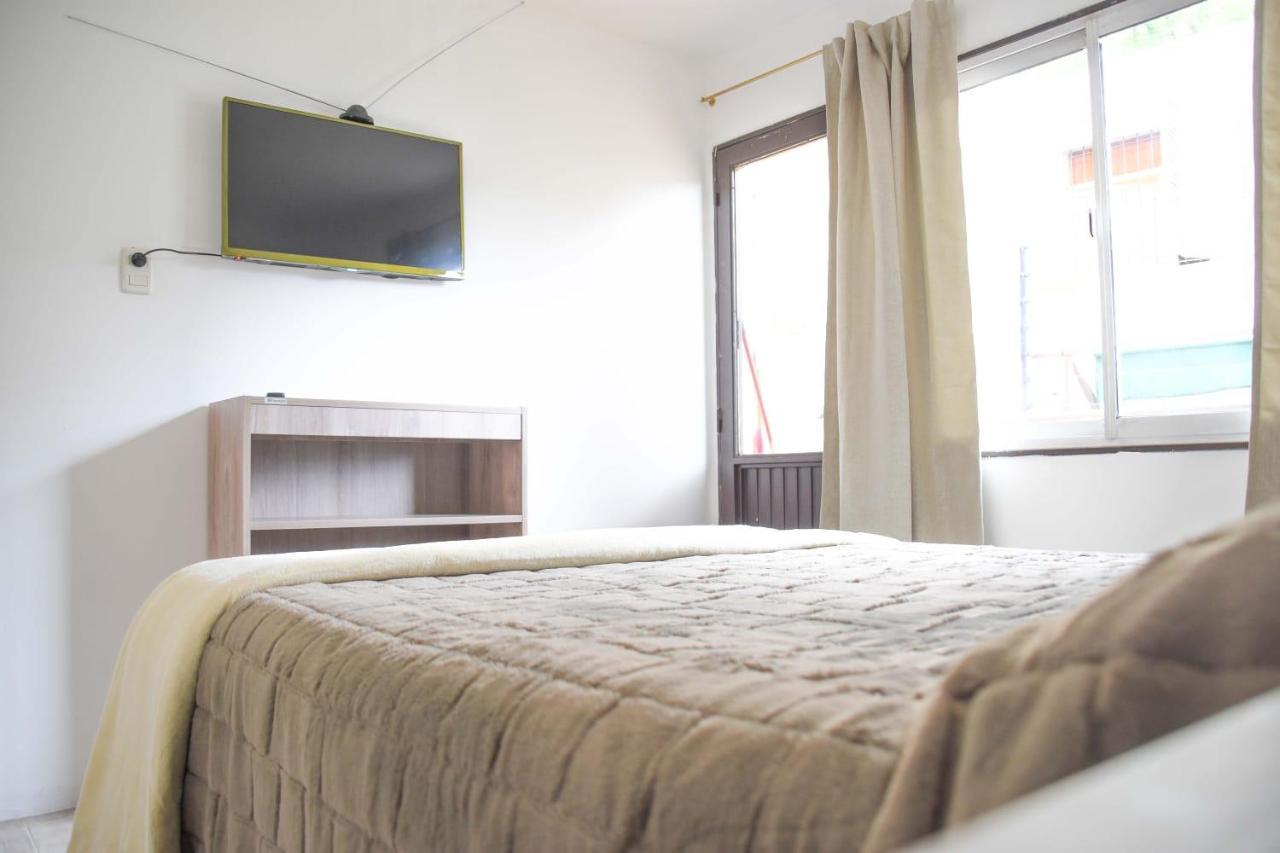 Apartamentos Quinta Seccion Mendoza Buitenkant foto