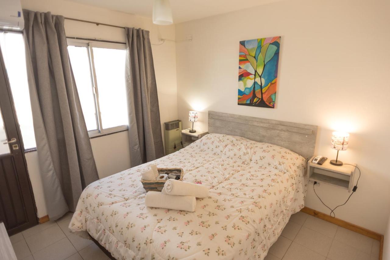 Apartamentos Quinta Seccion Mendoza Buitenkant foto